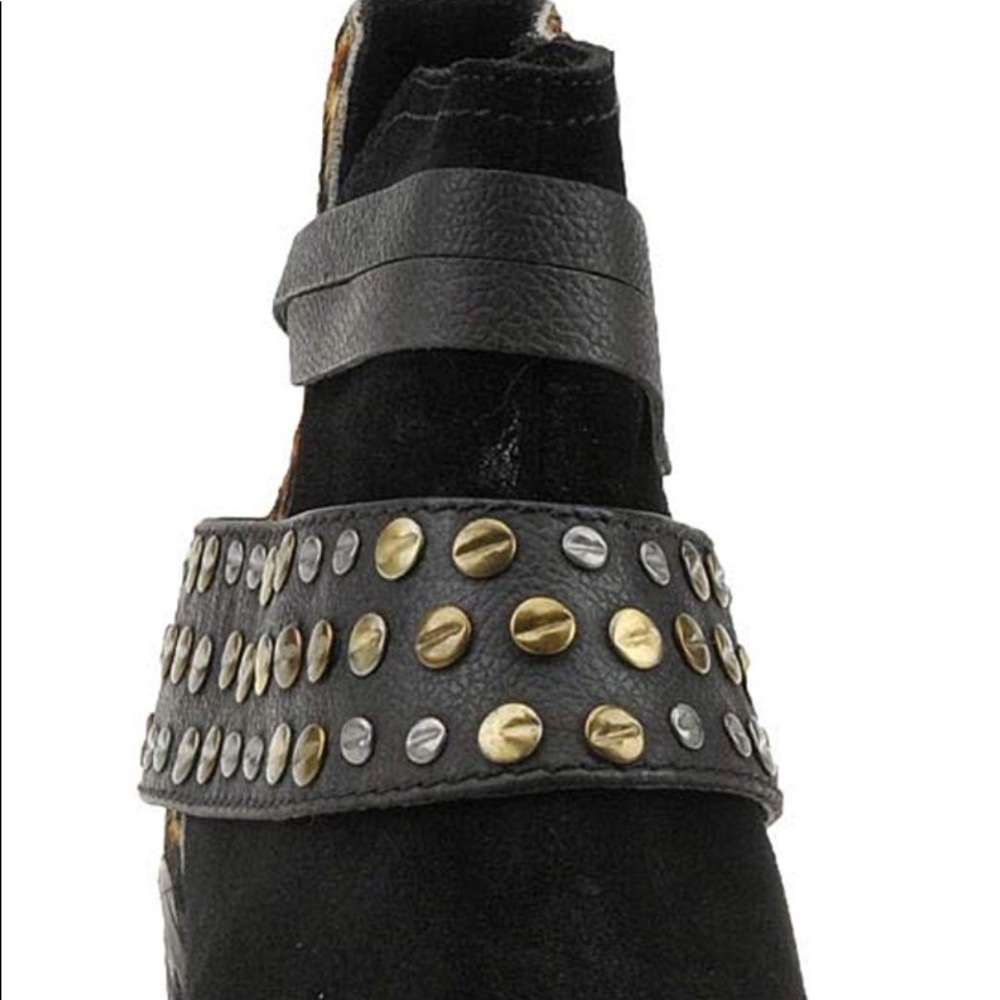 Naughty Monkey Strappy Black & Leopard Booties 8 - Picture 5 of 8